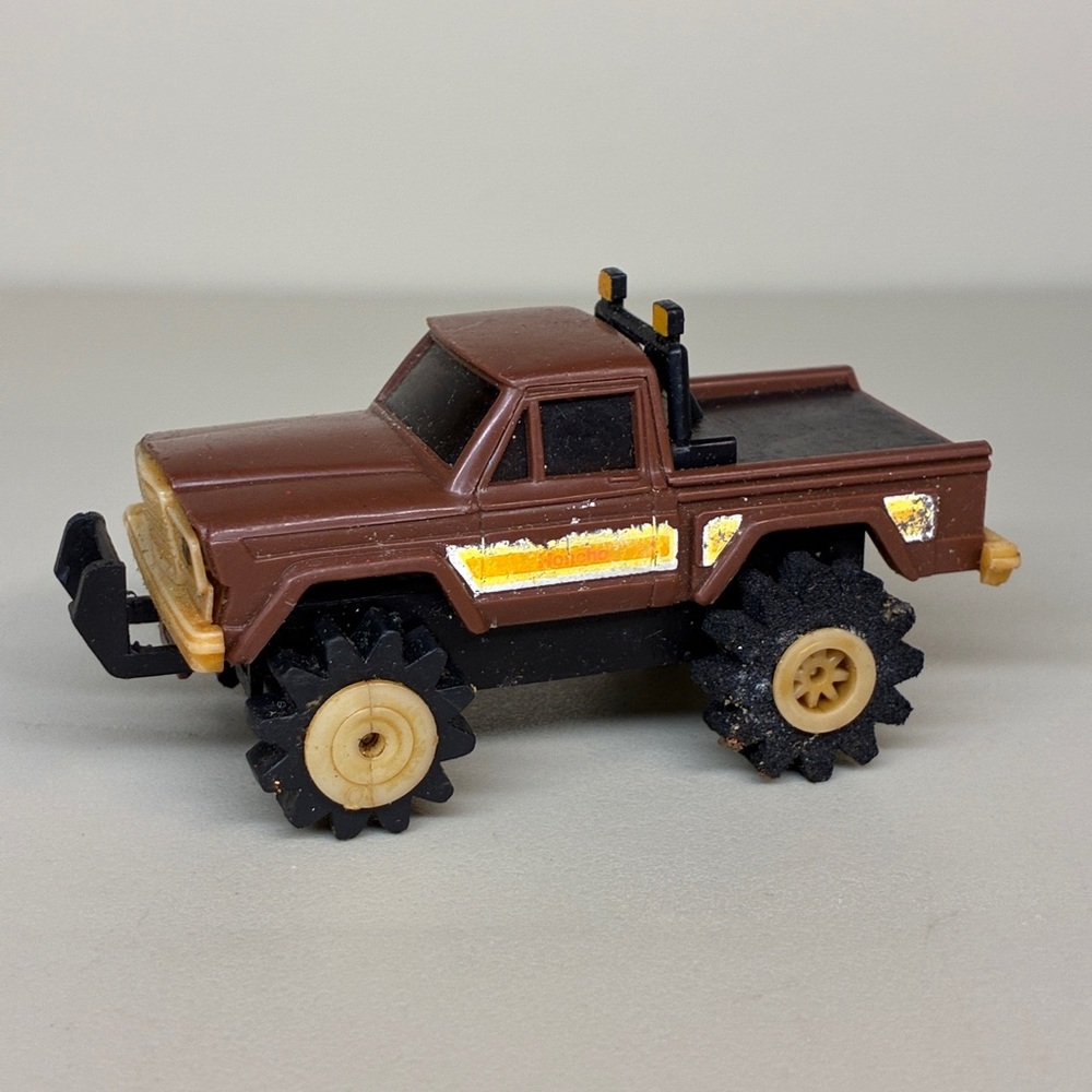 Vintage Schaper Stomper 4x4 Brown JEEP HONCHO Truck Non Working For Parts Repair